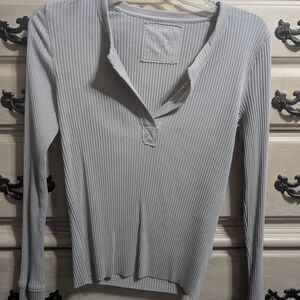 aerie Ribbed Long-Sleeve V-Neck Top in Light Gray